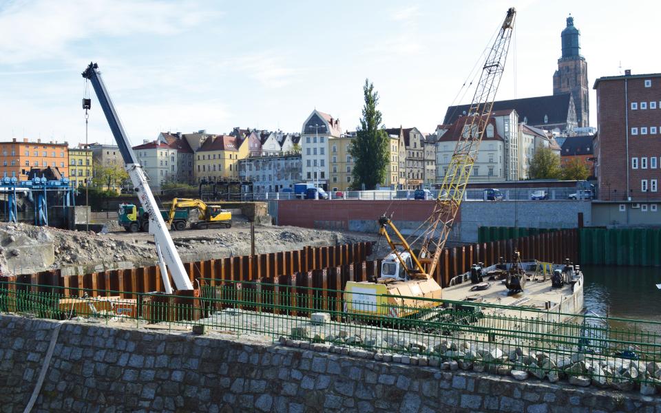 Flood protection systems in Poland