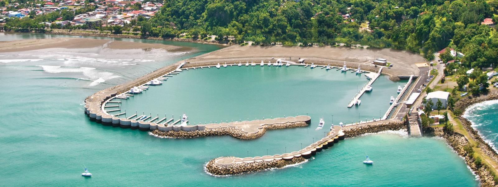 Quepos, Costa Rica. AS 500 breakwater